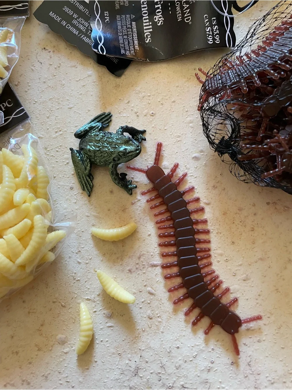 Halloween Craft Creepy Critters - Iridescent Frogs - Maggots - Centipedes  NWT